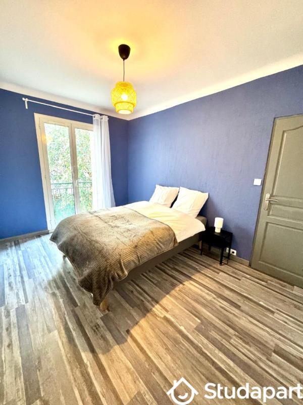Chambre - 12 m² - 1 pièce
