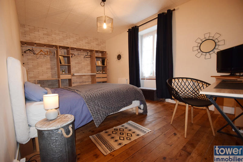 Maison - 309 m² - 12 pièces