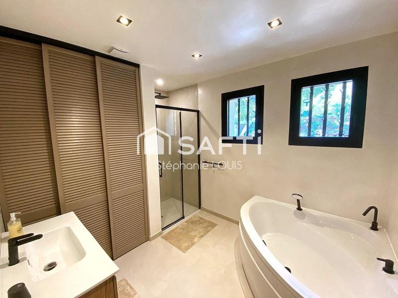 Maison - 160 m² - 6 pièces