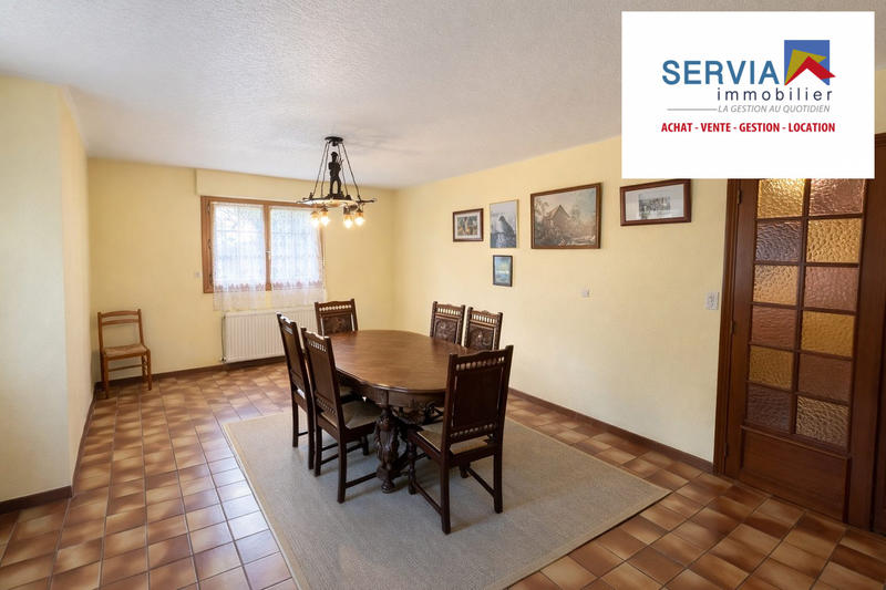 Maison - 155 m² - 8 pièces