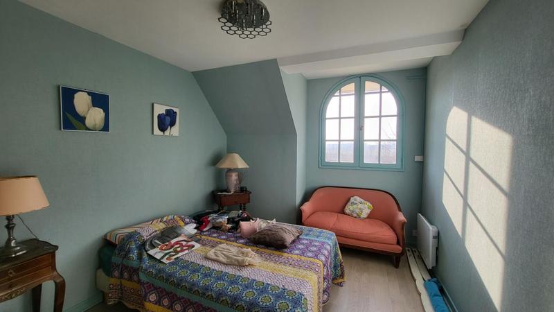 Maison - 192 m² - 7 pièces