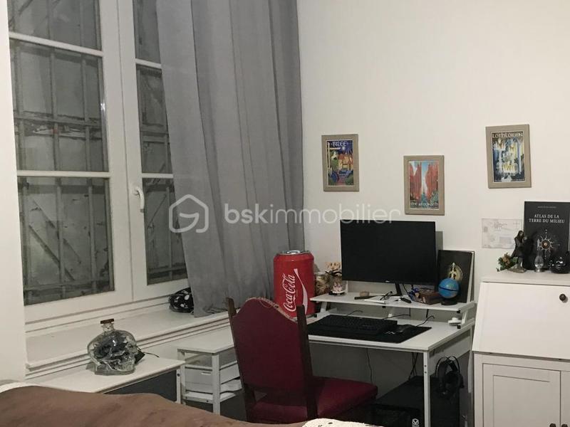 Immeuble - 94 m² - 4 pièces