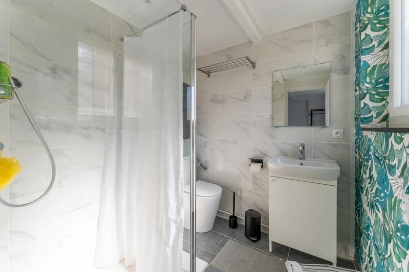 Maison de maîtres - 220 m² - 8 pièces