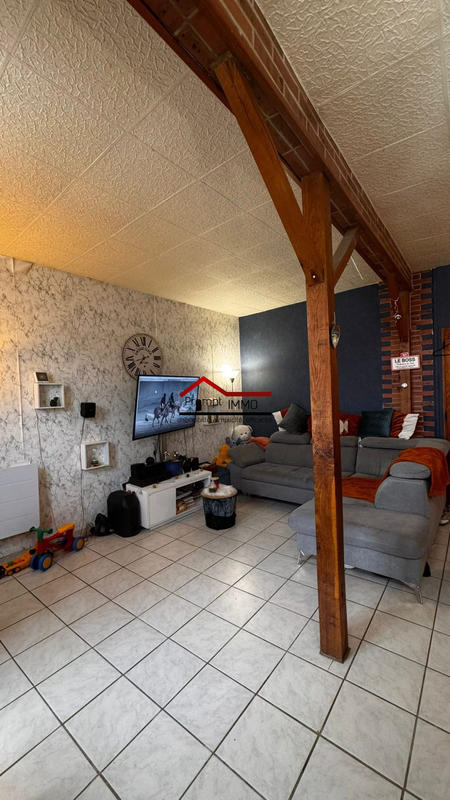 Maison - 99 m² - 4 pièces