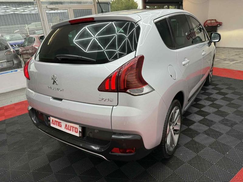 Peugeot 3008 2.0 HDi 16v 150 Cv. Feline