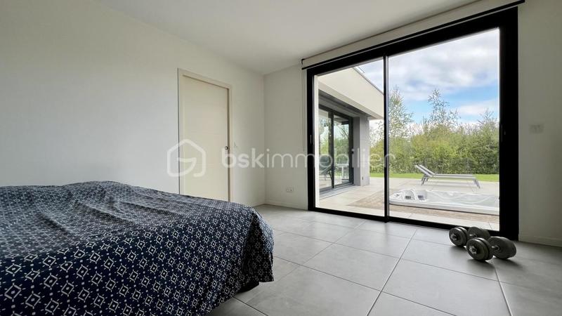 Maison - 190 m² - 6 pièces