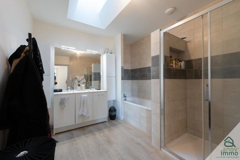 Maison - 108 m² - 5 pièces