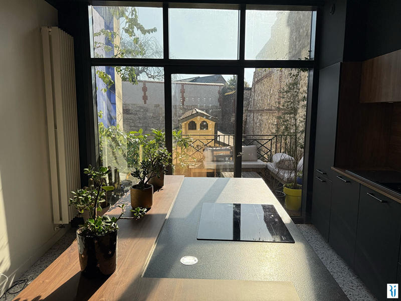 Appartement - 104 m² - 3 pièces