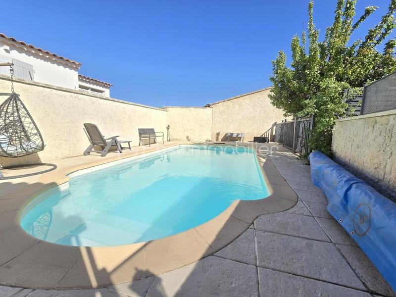 Propriété - 150 m² - 6 pièces