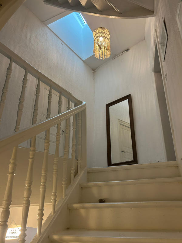 Appartement - 167 m² - 5 pièces