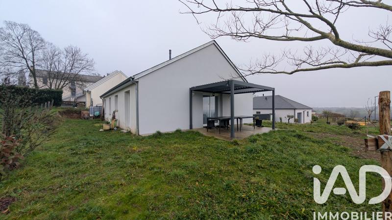 Maison - 96 m² - 4 pièces