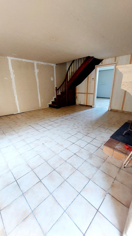 Maison - 228 m² - 7 pièces