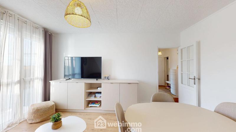 Appartement - 67 m² - 4 pièces