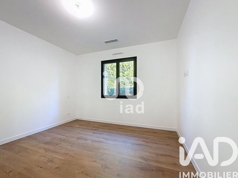 Maison - 180 m² - 5 pièces