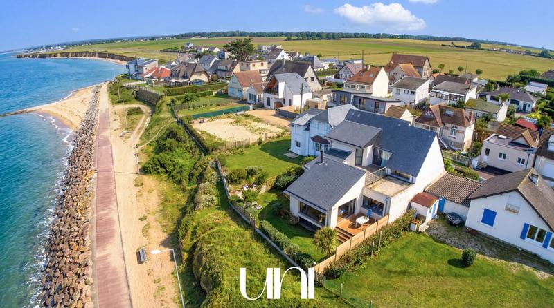 Maison - 237 m² - 7 pièces