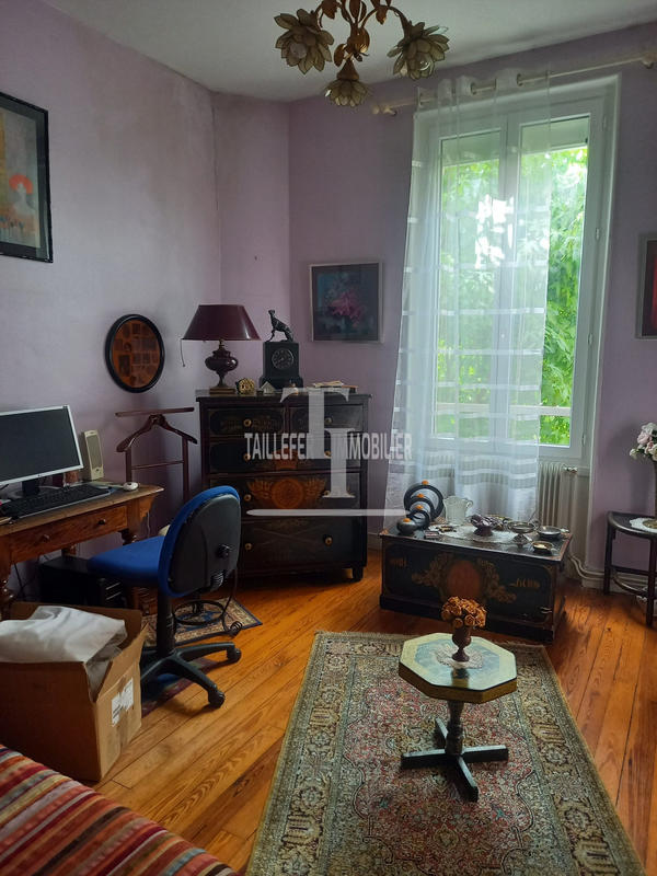 Maison - 172 m² - 8 pièces