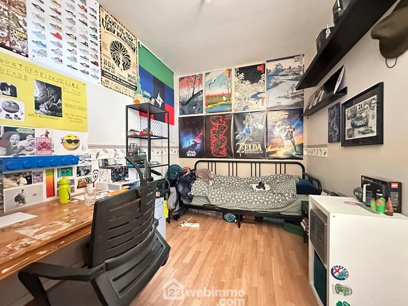 Immeuble - 341 m² - 16 pièces