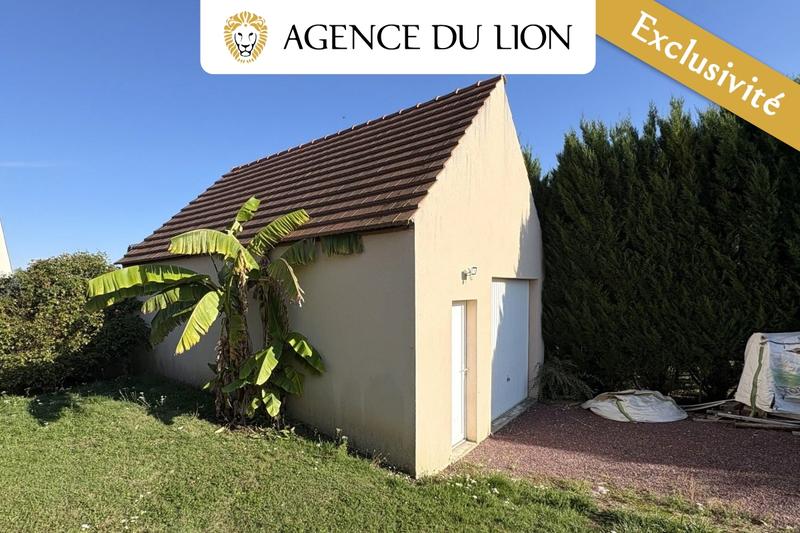 Maison - 240 m² - 10 pièces