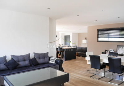 Maison - 163 m² - 6 pièces