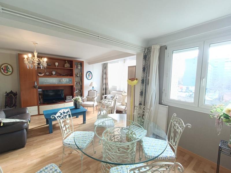 Appartement - 73 m² - 3 pièces