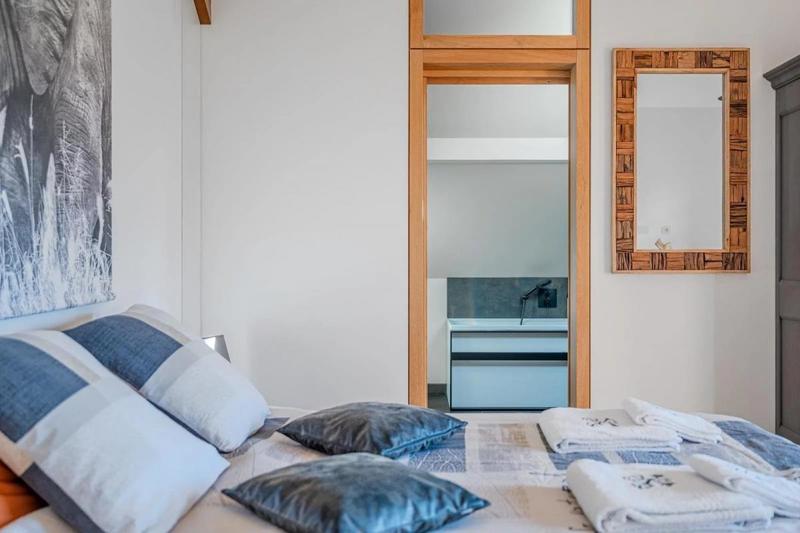 Propriété - 393 m² - 12 pièces