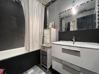 Appartement - 76 m² - 4 pièces