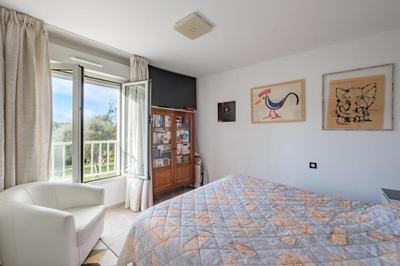 Appartement - 89 m² - 14 pièces