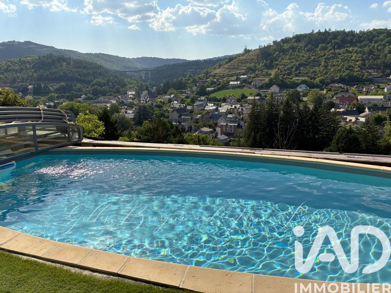 Maison - 154 m² - 7 pièces