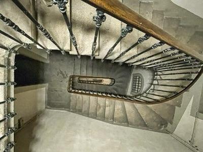 Appartement - 384 m² - 12 pièces