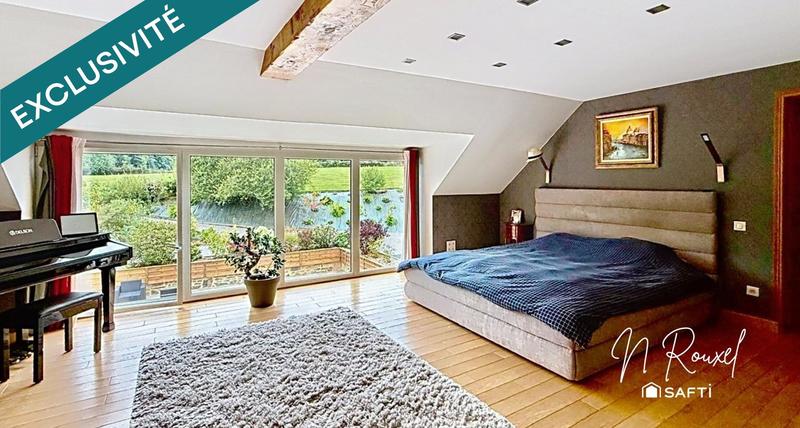 Maison - 300 m² - 12 pièces