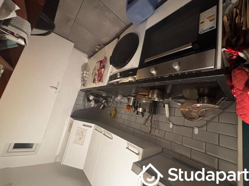 Chambre - 9 m² - 1 pièce