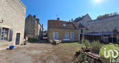 Maison - 197 m² - 8 pièces