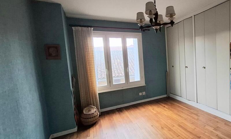 Maison - 185 m² - 7 pièces