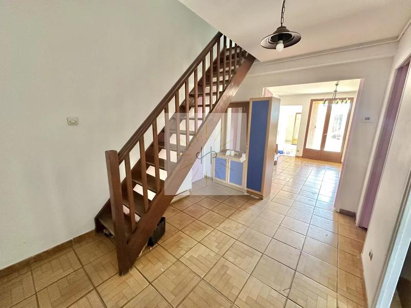 Maison - 130 m² - 7 pièces