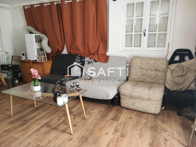 Maison - 244 m² - 8 pièces