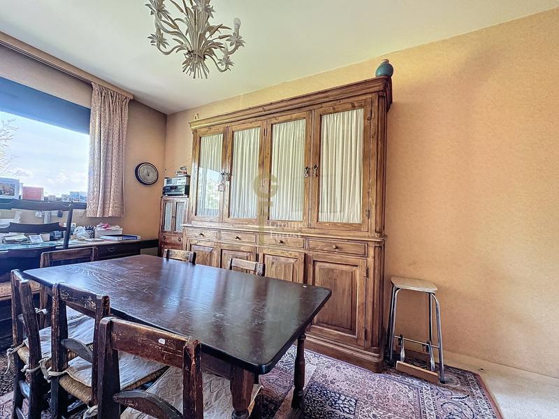 Appartement - 126 m² - 4 pièces