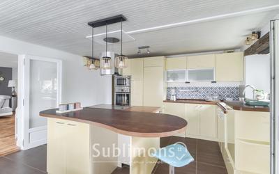 Maison traditionnelle - 133 m² - 5 pièces