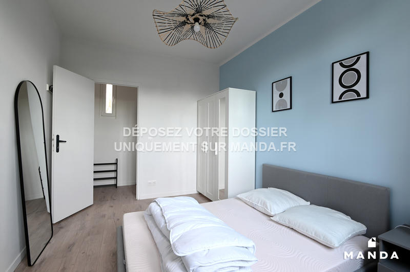 Chambre - 11 m² - 4 pièces