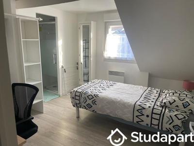 Chambre - 12 m² - 1 pièce