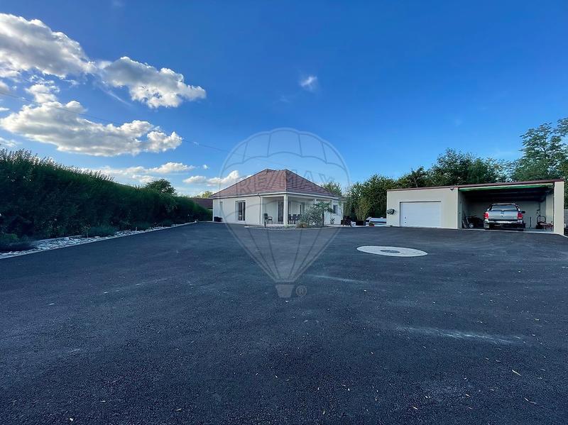 Maison - 107 m² - 5 pièces