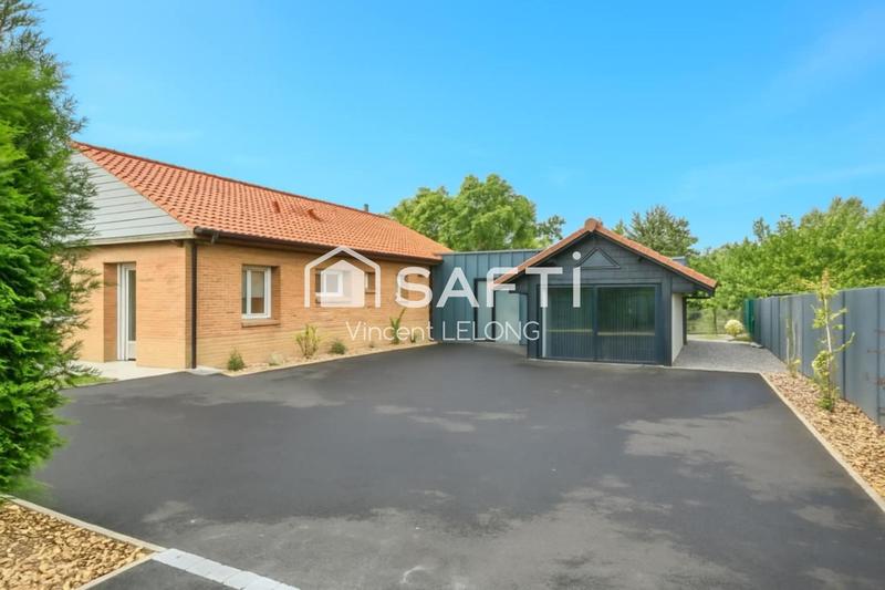 Villa - 182 m² - 10 pièces