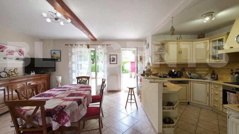Propriété - 124 m² - 5 pièces