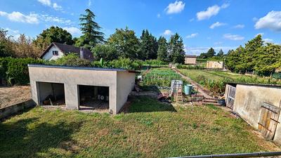 Maison - 225 m² - 8 pièces