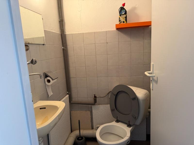 Bureau - 60 m² - 4 pièces