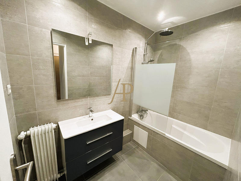 Appartement - 74 m² - 3 pièces