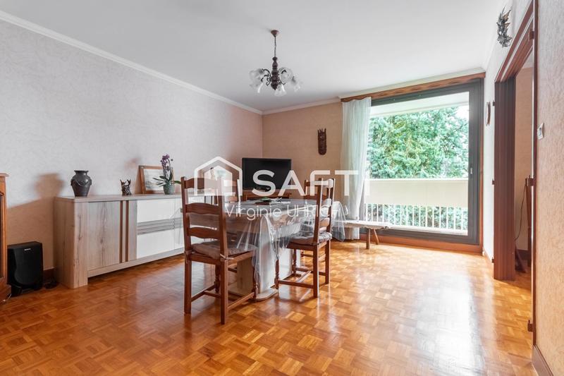 Appartement - 96 m² - 4 pièces