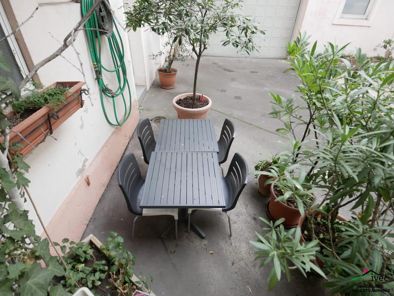 Appartement - 87 m² - 4 pièces