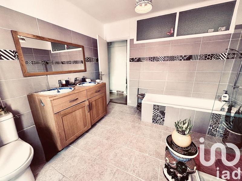 Maison - 153 m² - 7 pièces