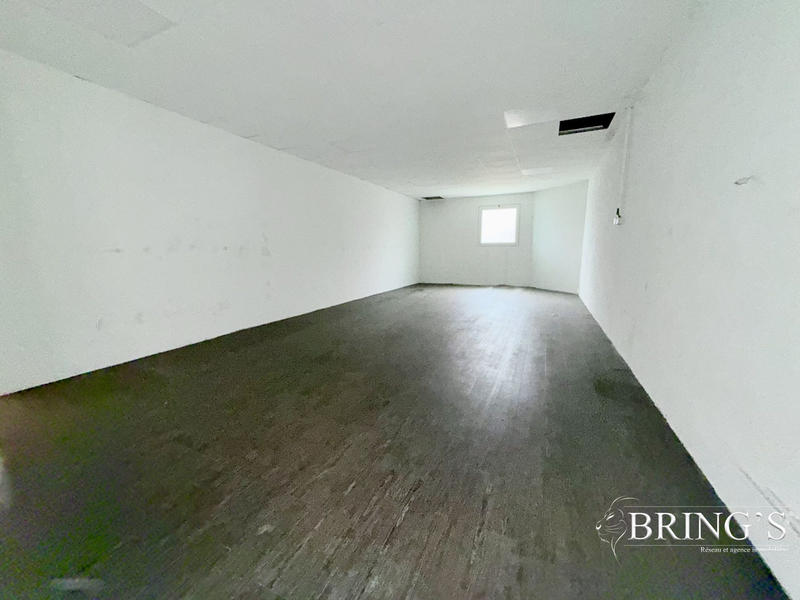 Local d'activités - 500 m²