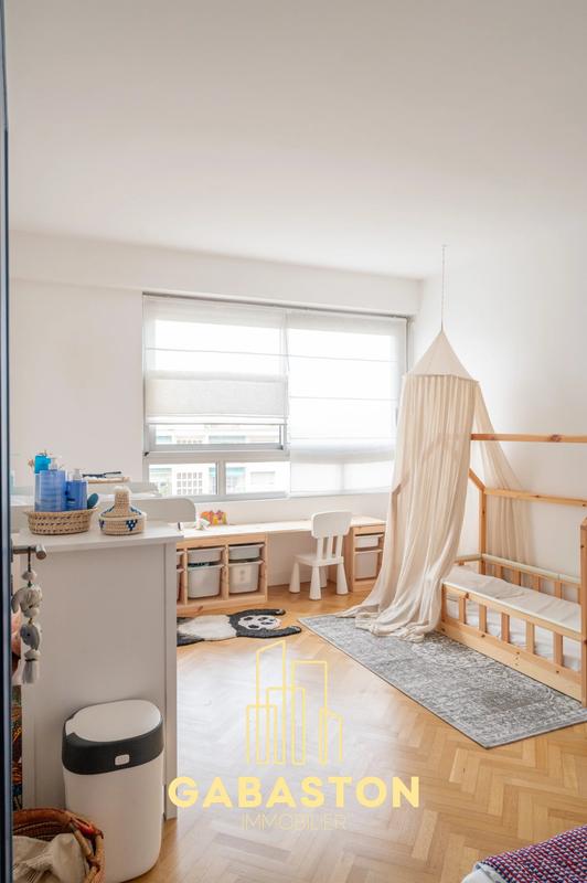 Appartement - 118 m² - 4 pièces